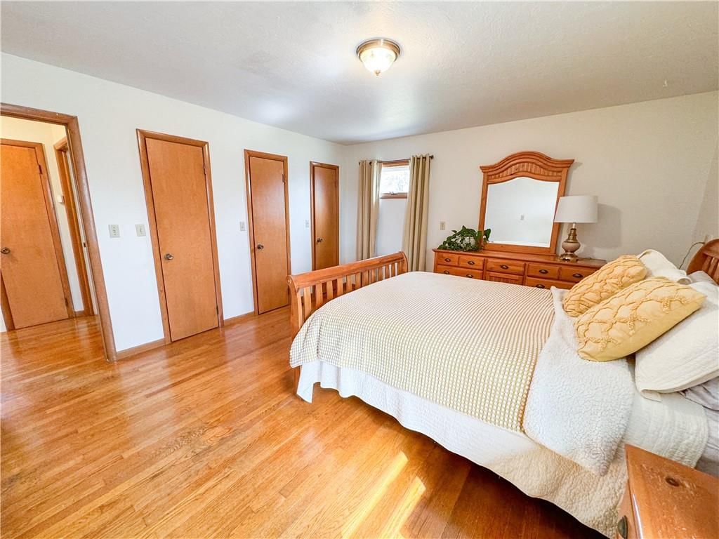 8011 Manning Avenue — photo 15