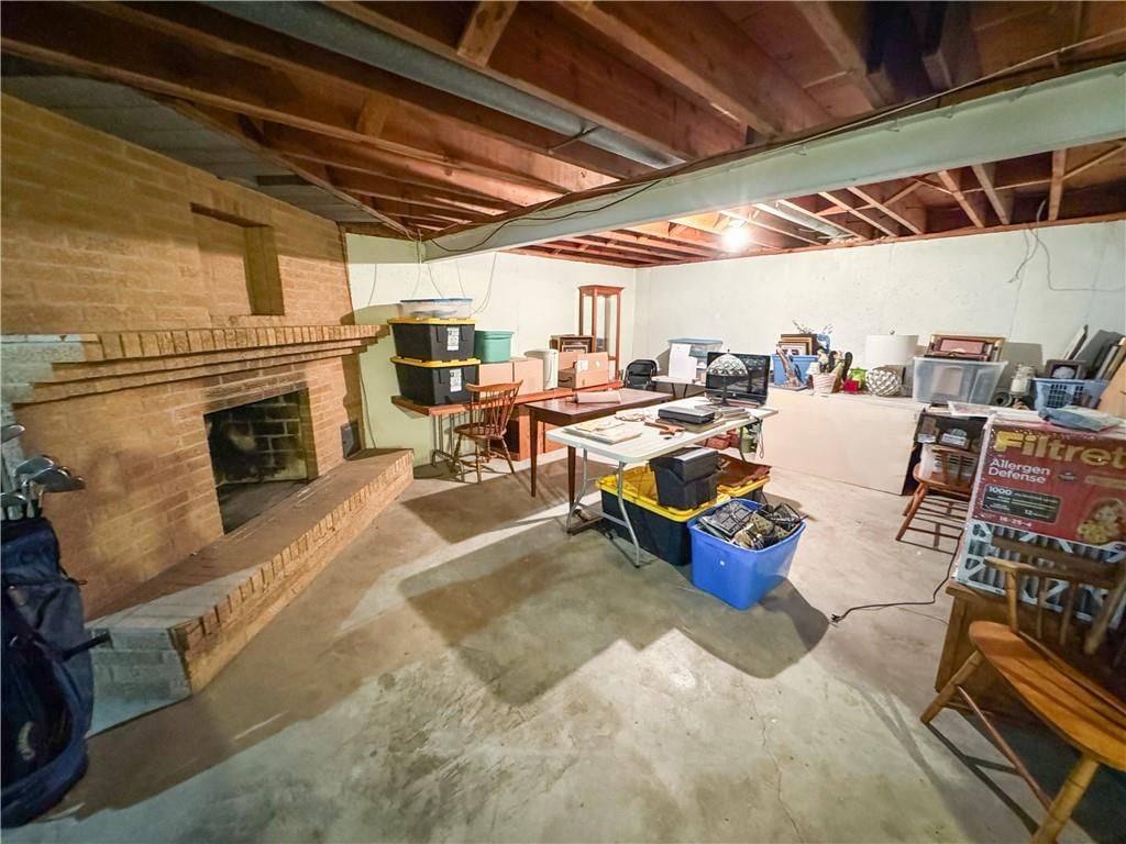 8011 Manning Avenue — photo 29