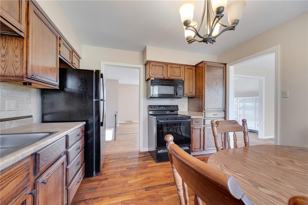 7201 WILLOW Avenue — photo 15