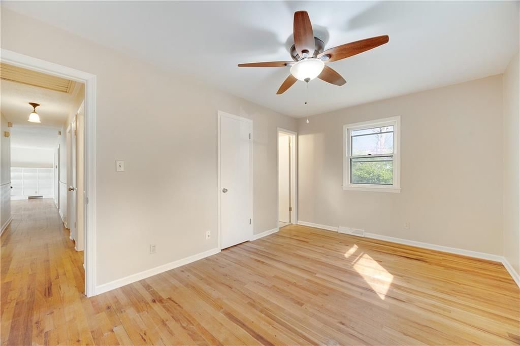 7201 WILLOW Avenue — photo 21
