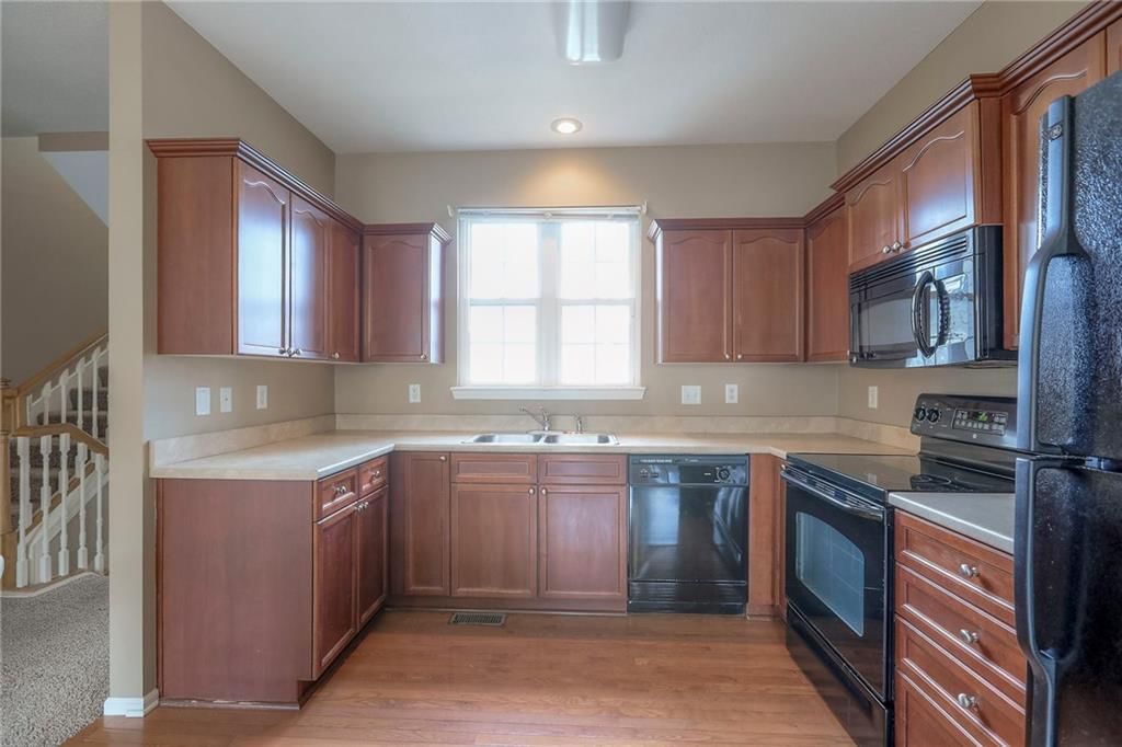 15808 Conser Street — photo 12