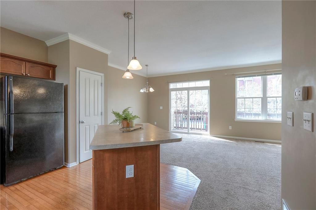 15808 Conser Street — photo 4