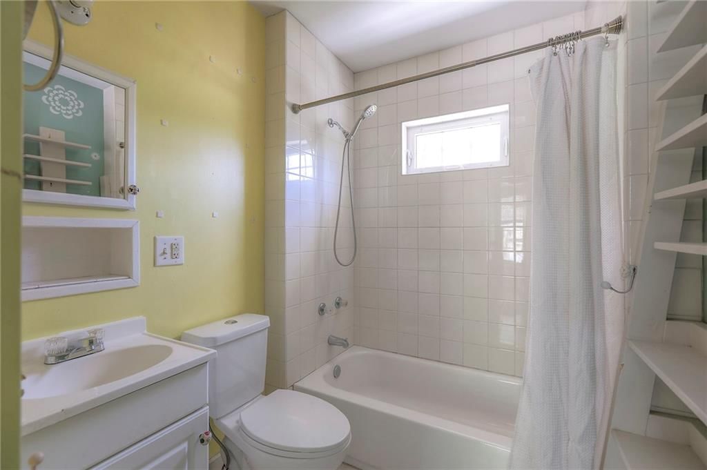 119 S Cherokee Street — photo 35