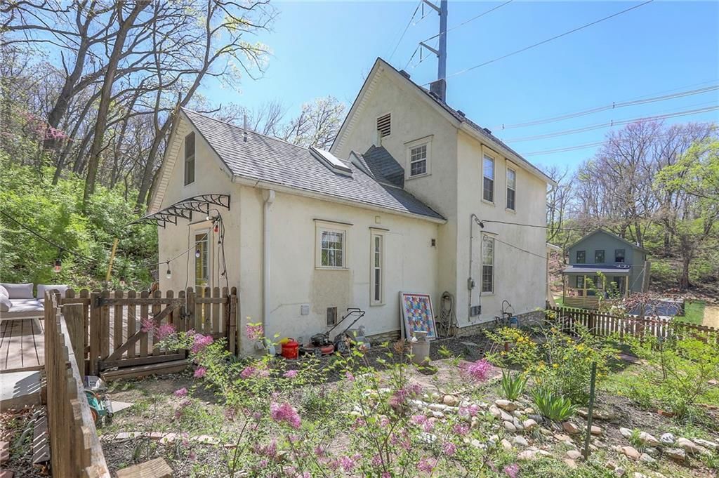 119 S Cherokee Street — photo 42