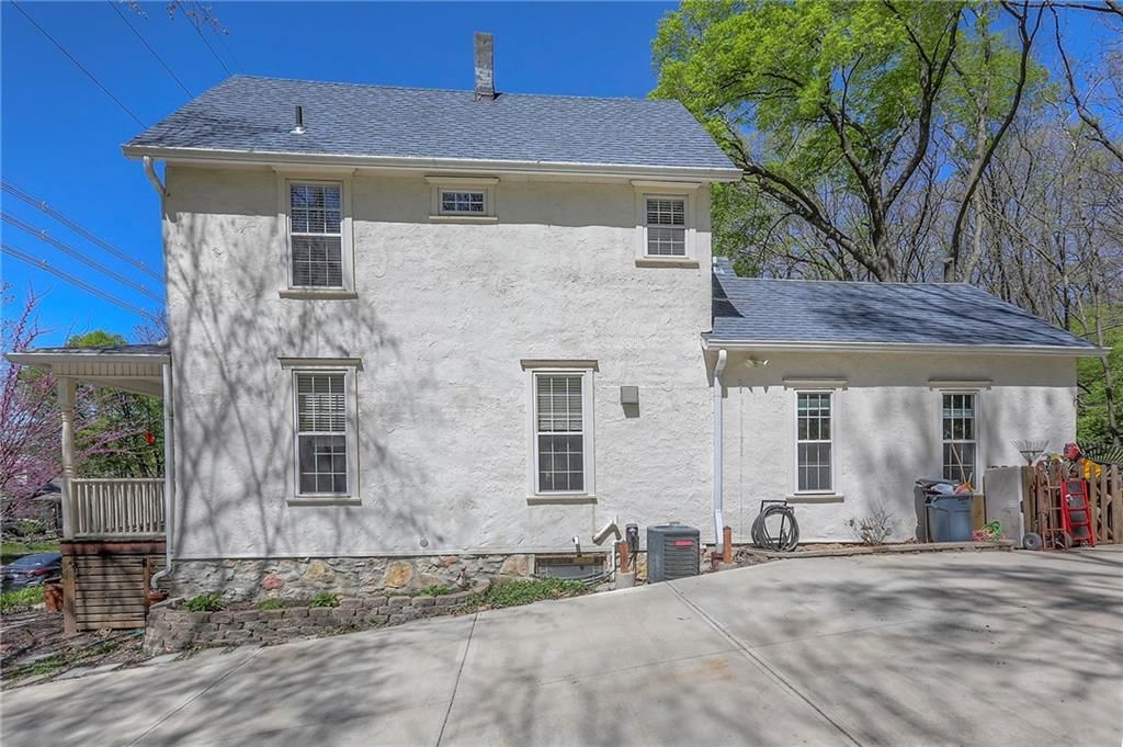 119 S Cherokee Street — photo 46