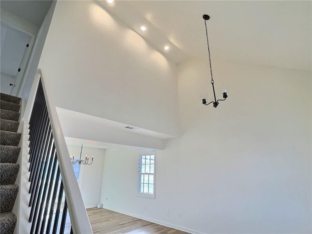 307A E Main Street — photo 3
