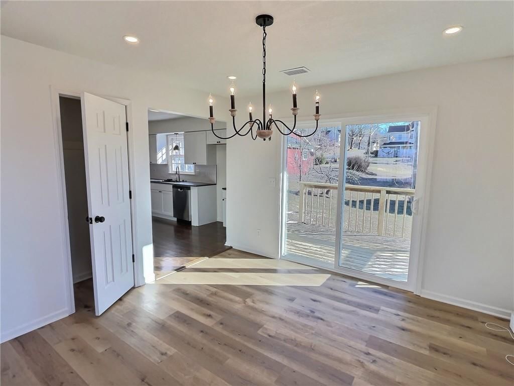 307A E Main Street — photo 4