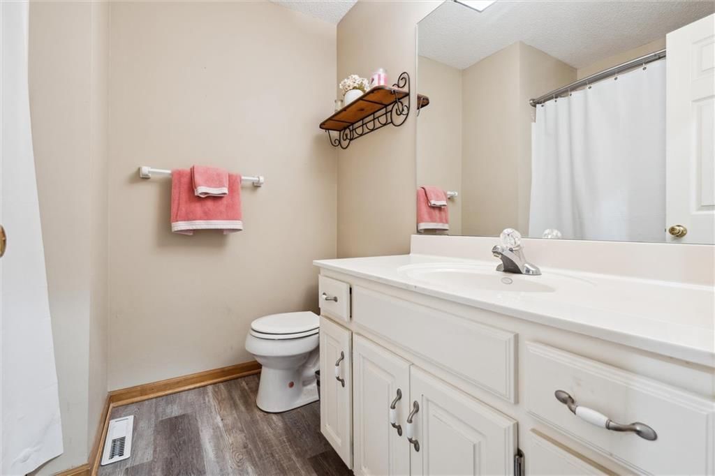 820 River Drive — photo 29