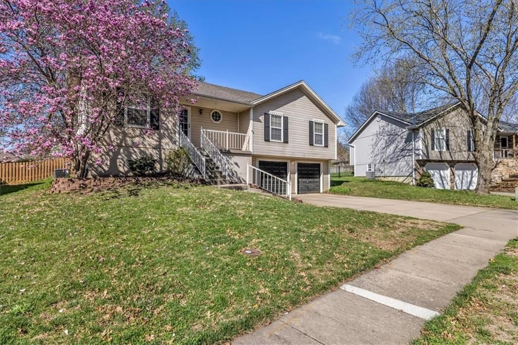 2517 NE Remington Court — photo 8