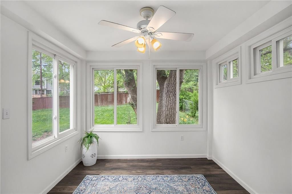 7620 Windsor Street — photo 12