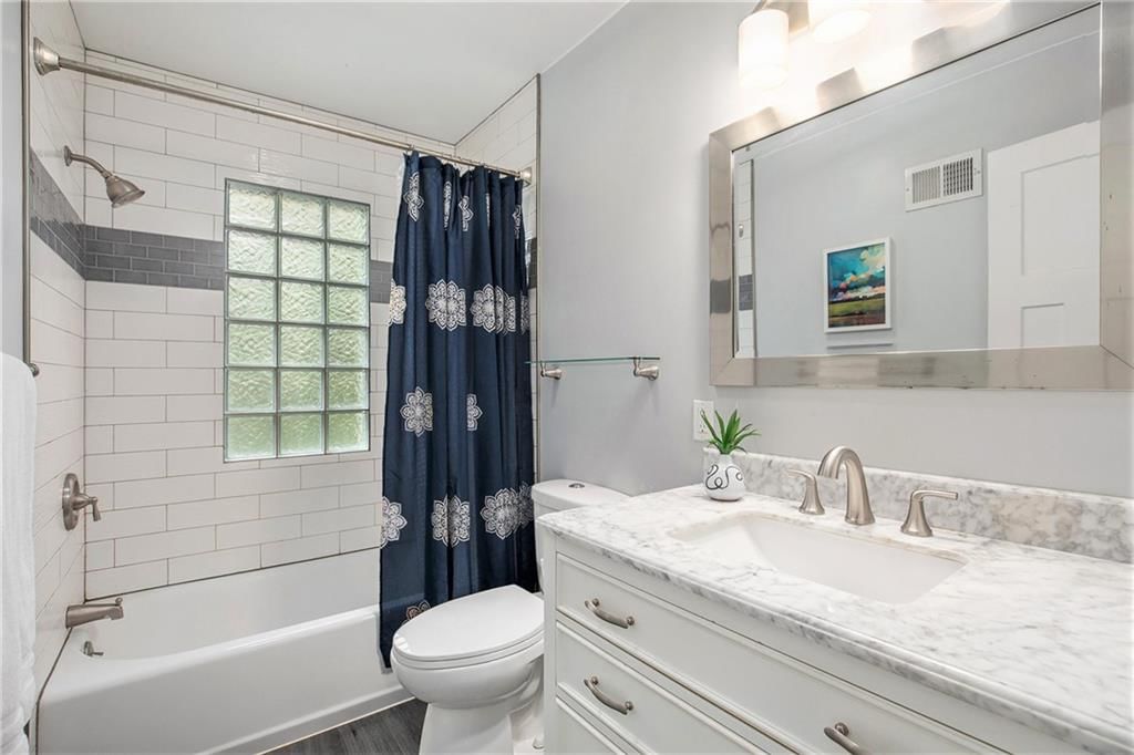 7620 Windsor Street — photo 18