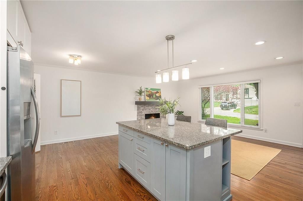 7620 Windsor Street — photo 10