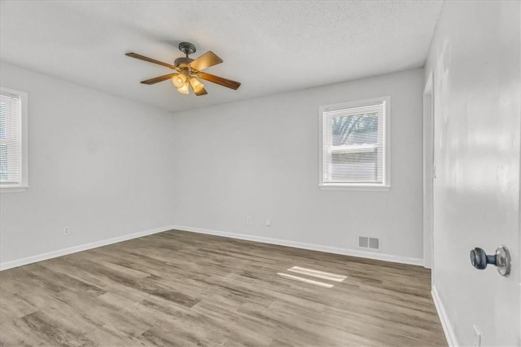 185 JACKSON Street — photo 19
