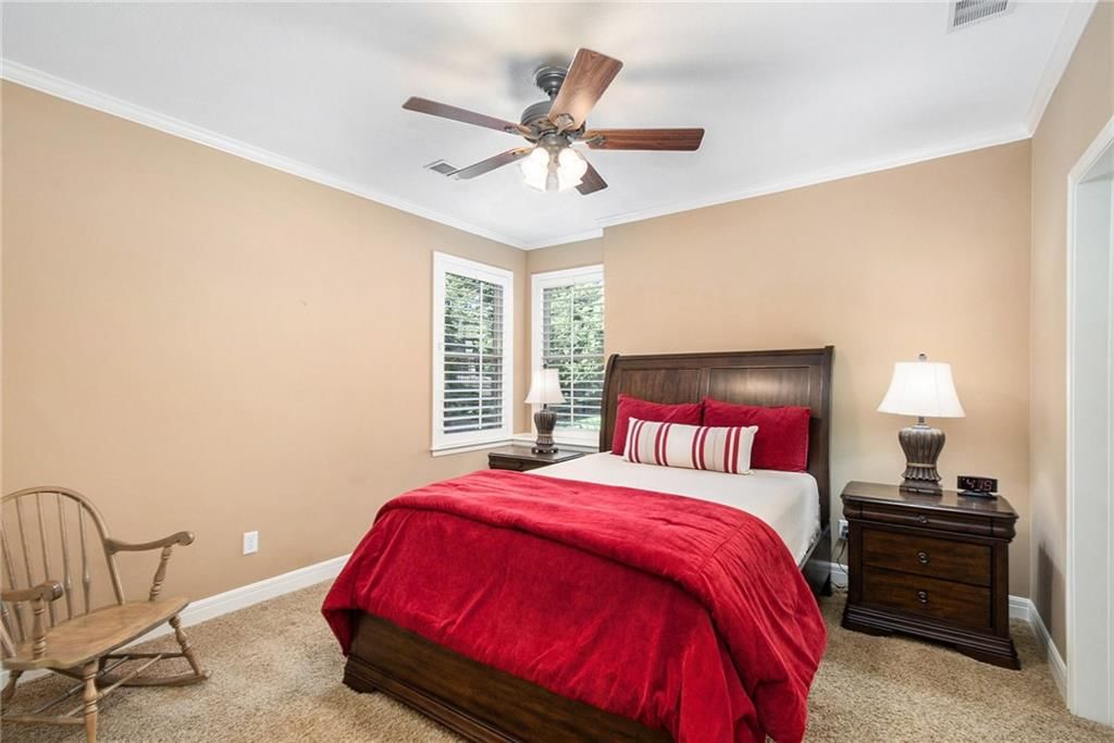 1628 Woodland Shores Circle — photo 30