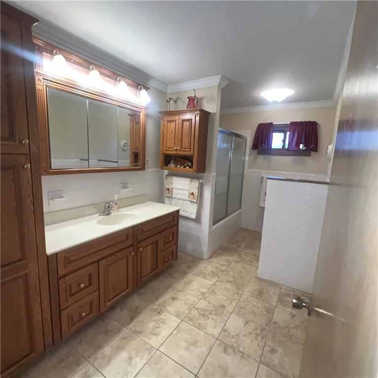 204 Percy Lane — photo 19