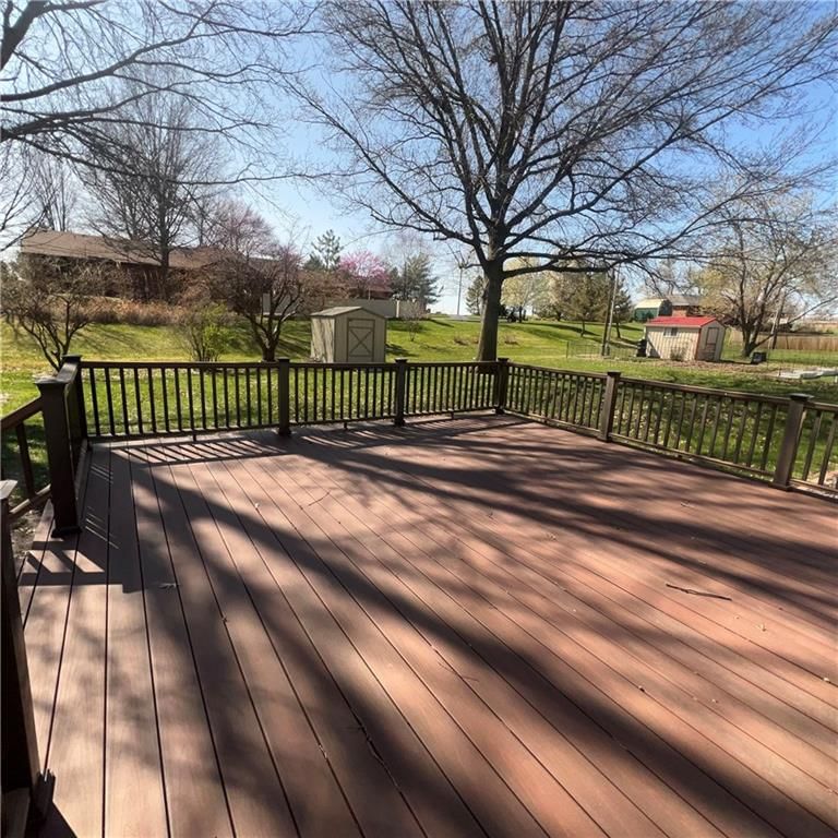 204 Percy Lane — photo 34