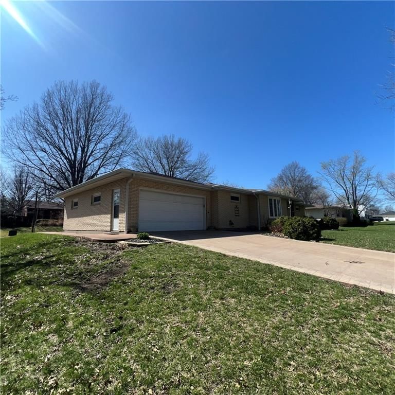 204 Percy Lane — photo 36