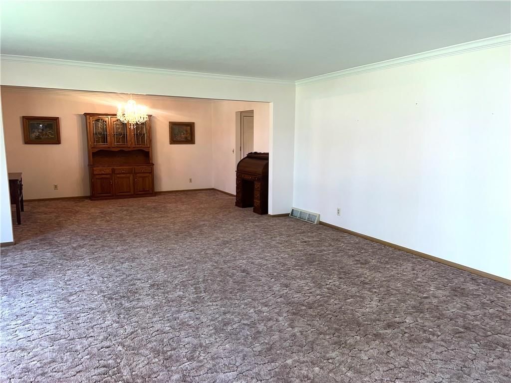 204 Percy Lane — photo 5