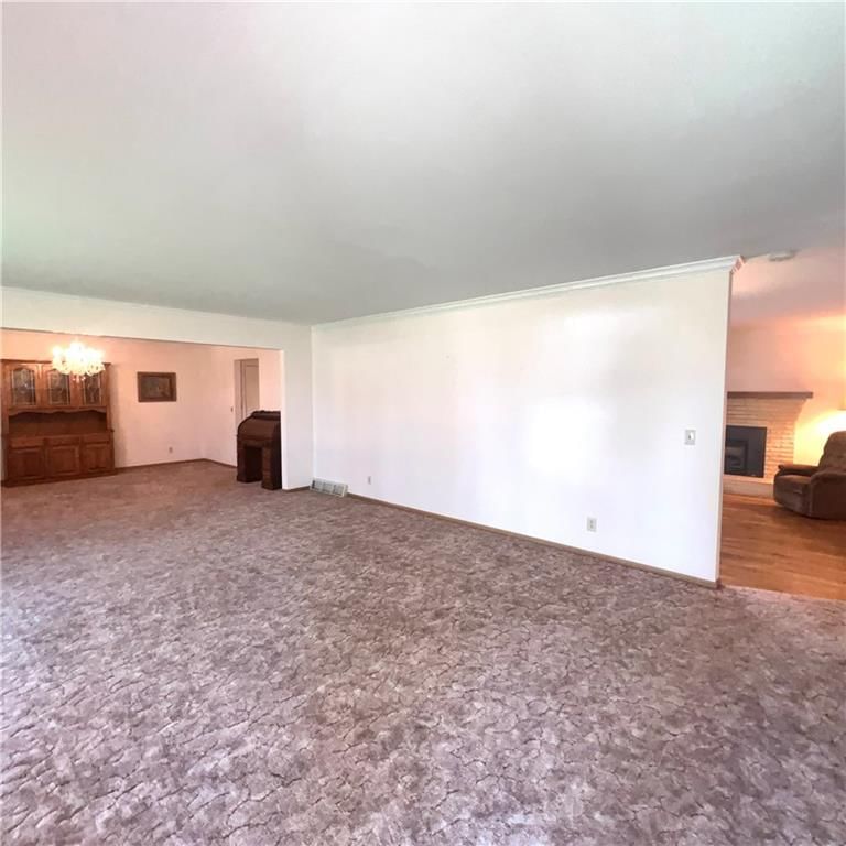 204 Percy Lane — photo 6