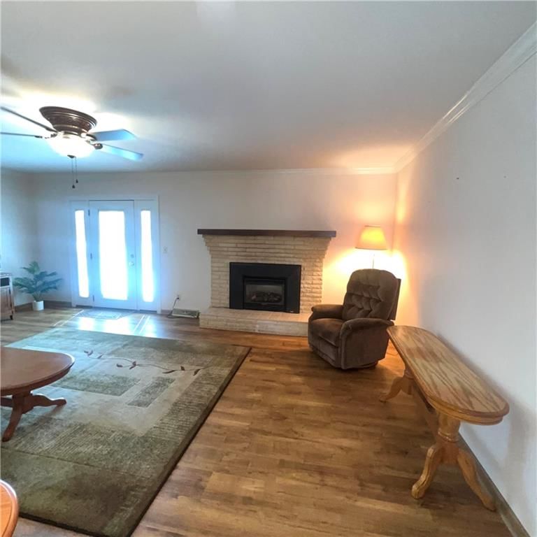 204 Percy Lane — photo 7