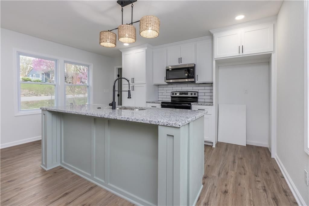 2825 S 36th Street — photo 9