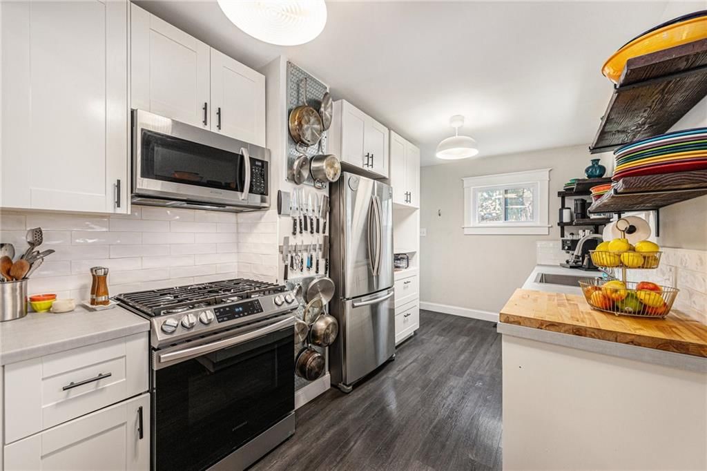 4235 Holmes Street — photo 11