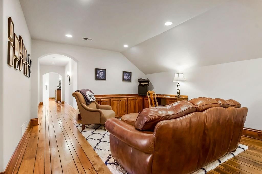 14603 Linden Street — photo 33