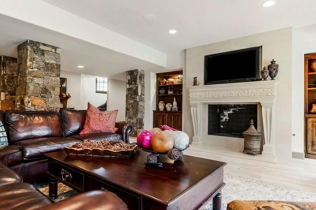 14603 Linden Street — photo 45