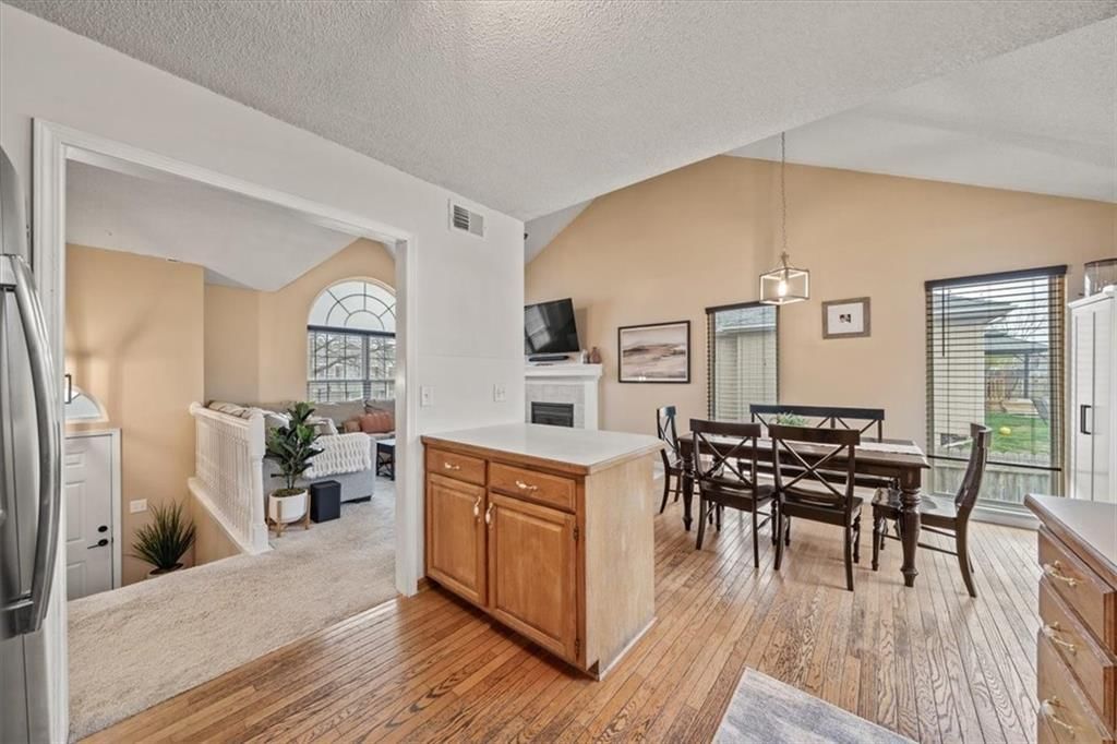 833 SW Lee Ann Drive — photo 11