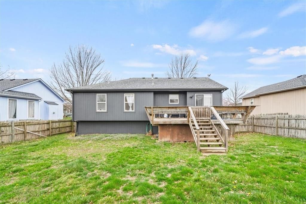 833 SW Lee Ann Drive — photo 27
