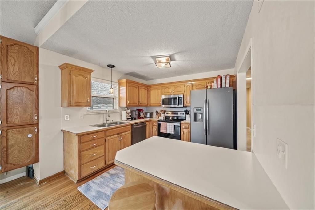 833 SW Lee Ann Drive — photo 10