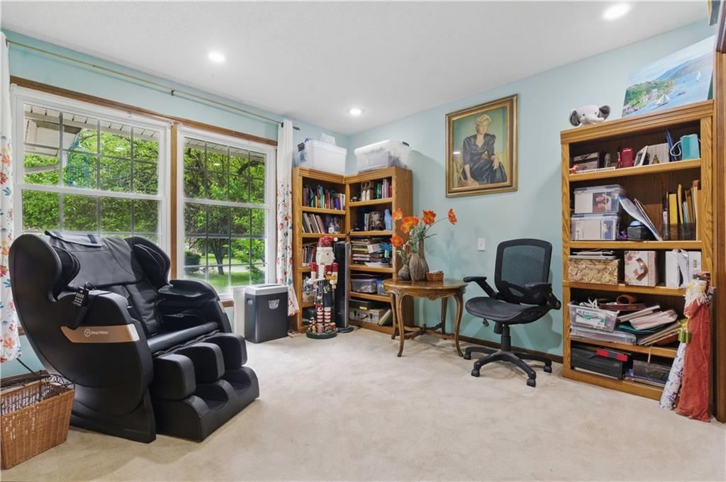 16524 Horton Street — photo 30