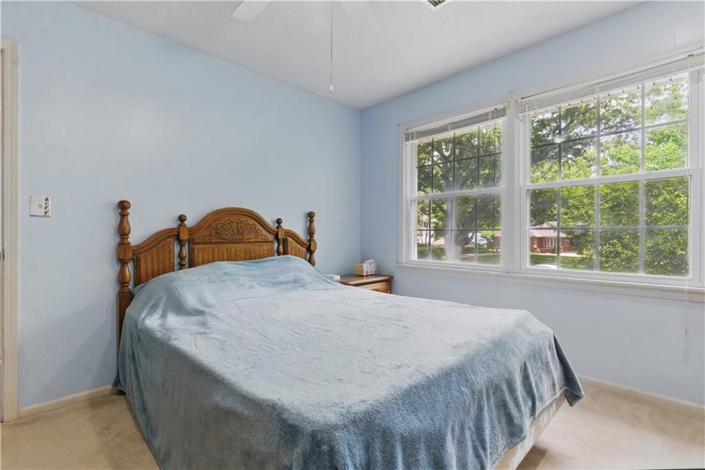 16524 Horton Street — photo 41