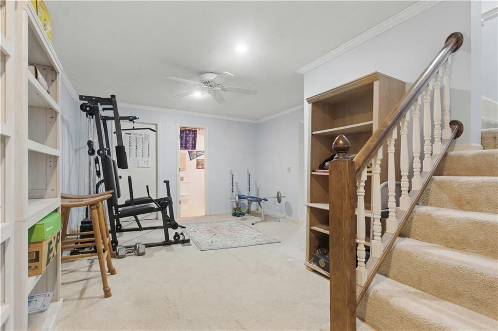 16524 Horton Street — photo 46