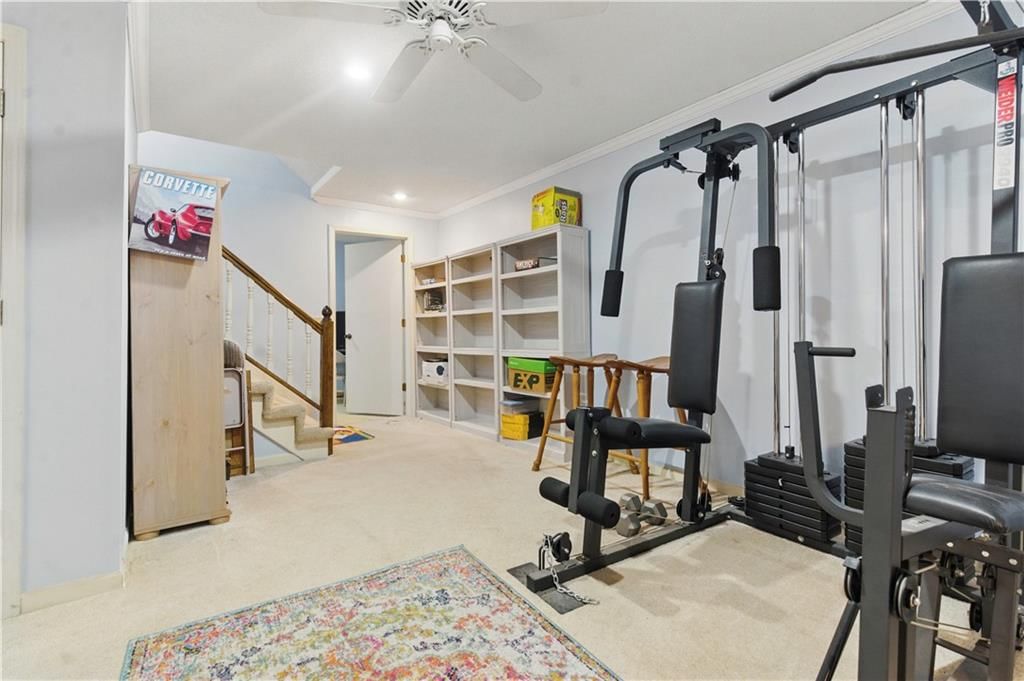 16524 Horton Street — photo 47