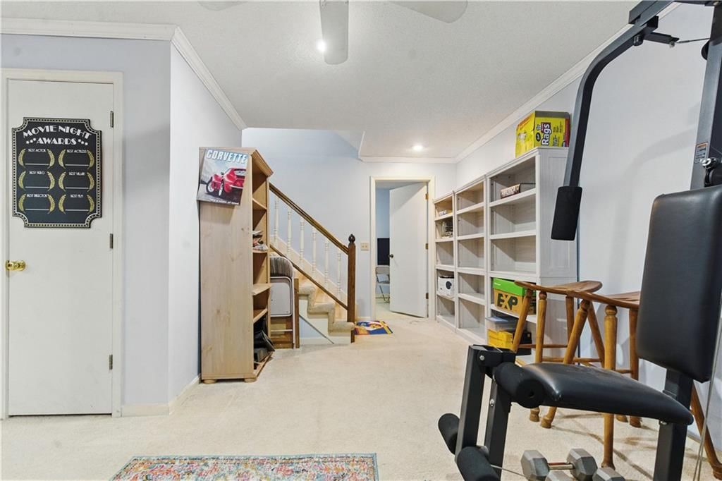 16524 Horton Street — photo 48