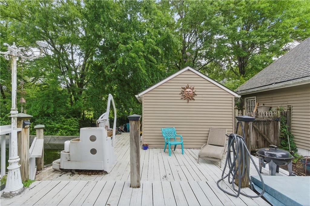 16524 Horton Street — photo 61