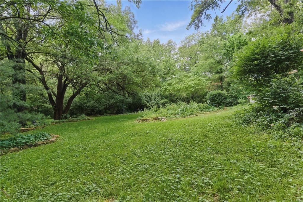 16524 Horton Street — photo 67