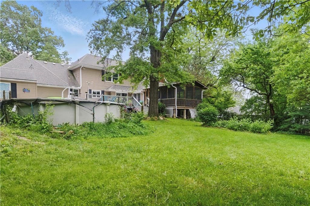 16524 Horton Street — photo 68