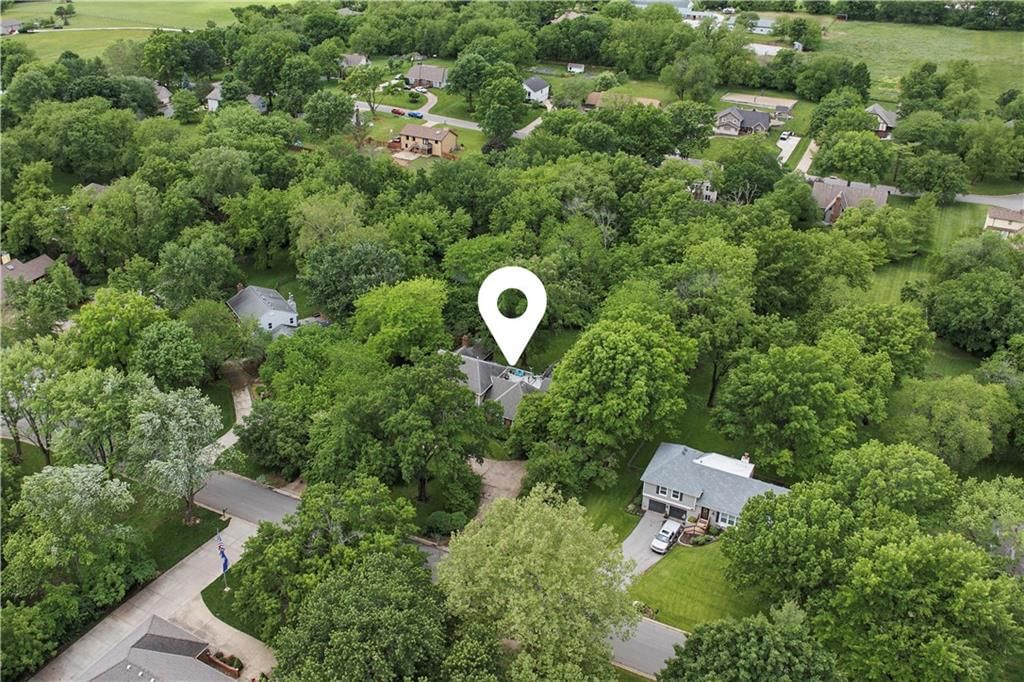 16524 Horton Street — photo 77