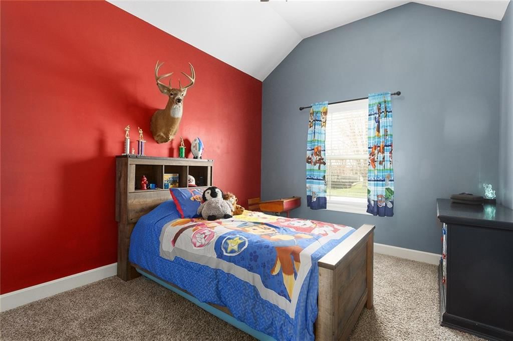 1217 N Holland Drive — photo 16