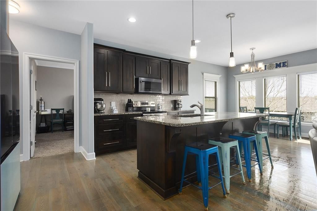1217 N Holland Drive — photo 9