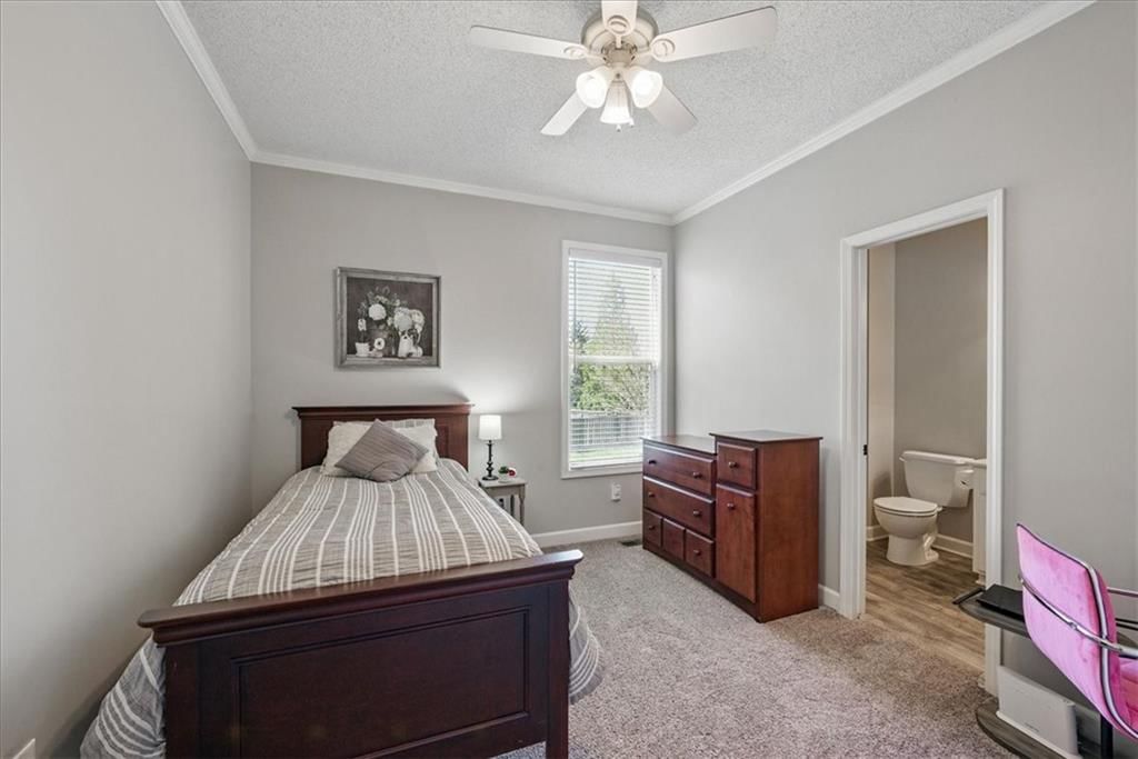 13424 W 138th Street — photo 13