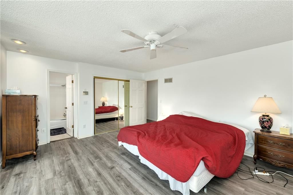 3618 NW Blue Jacket Drive — photo 15