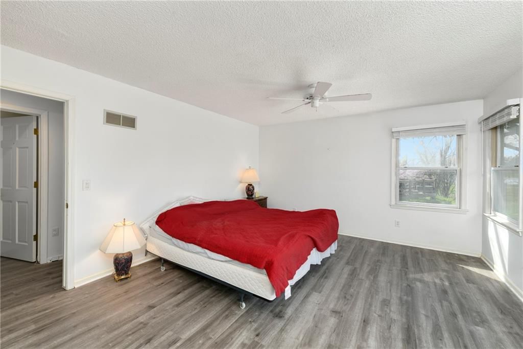 3618 NW Blue Jacket Drive — photo 16