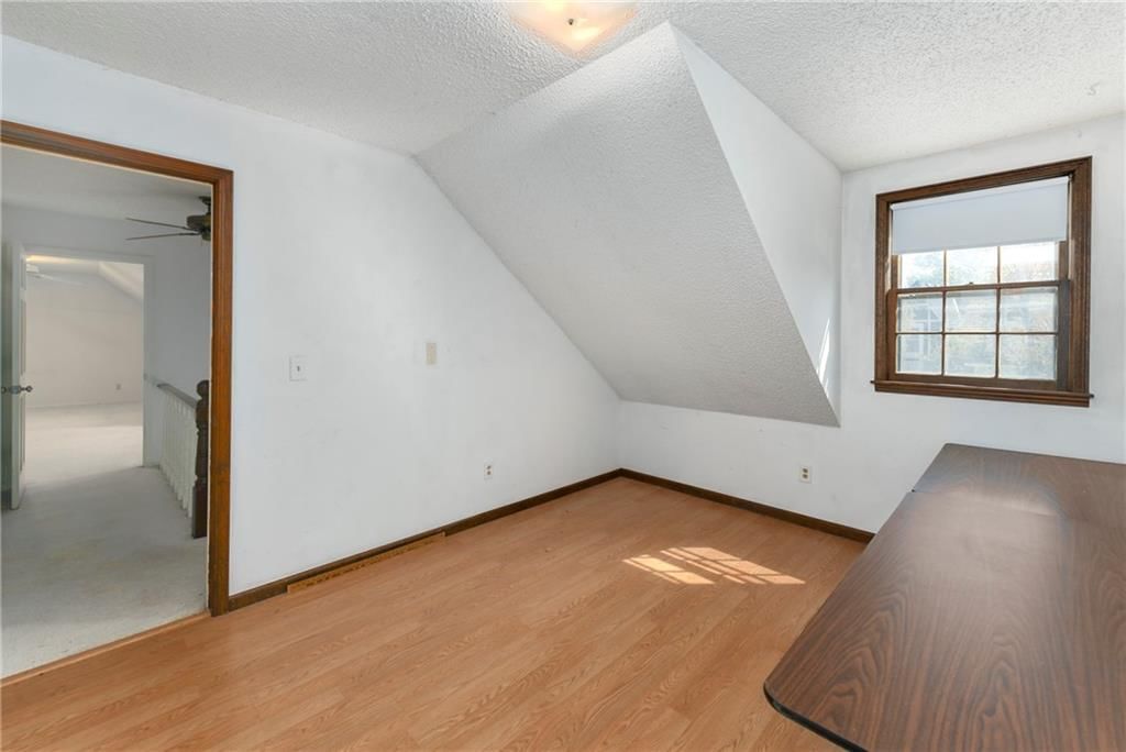 3618 NW Blue Jacket Drive — photo 18
