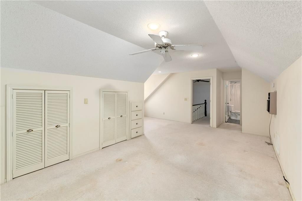 3618 NW Blue Jacket Drive — photo 24