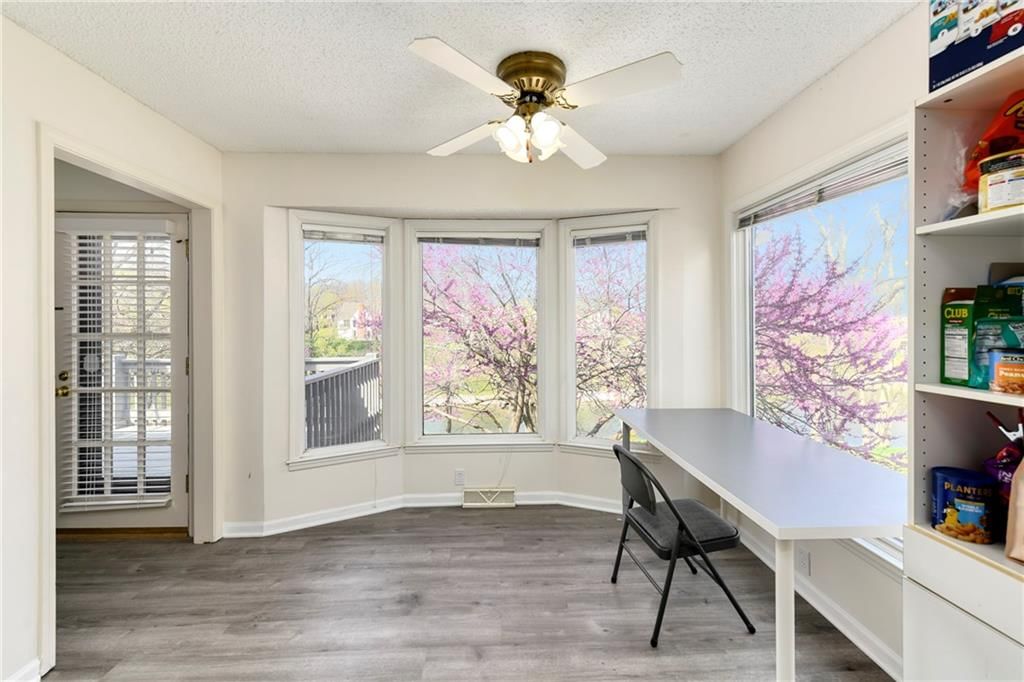 3618 NW Blue Jacket Drive — photo 6