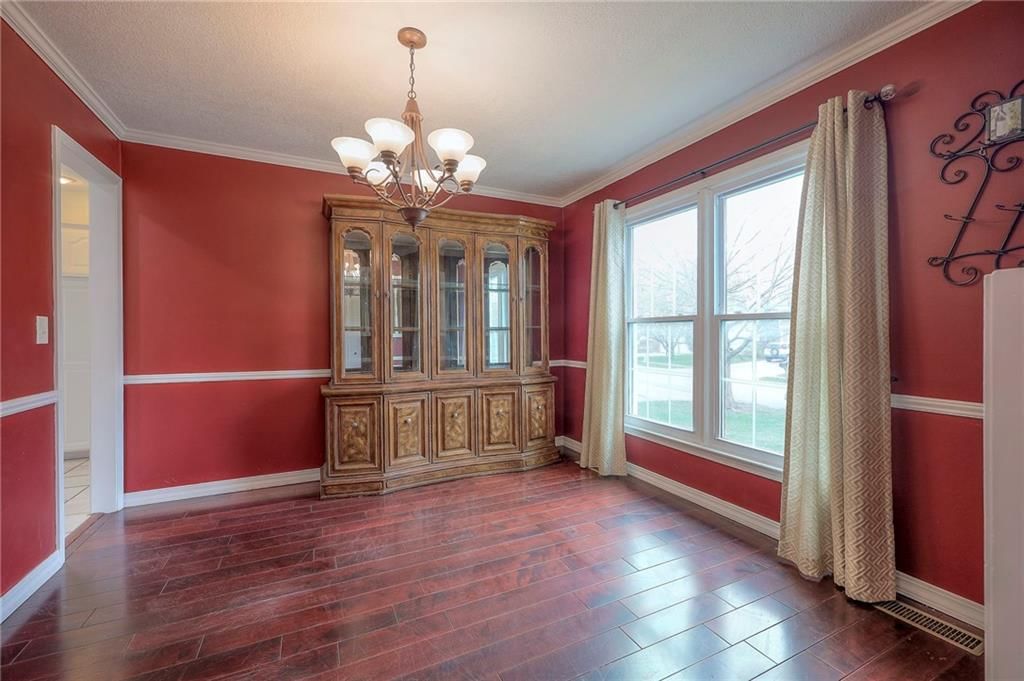 14638 W 85TH Terrace — photo 11