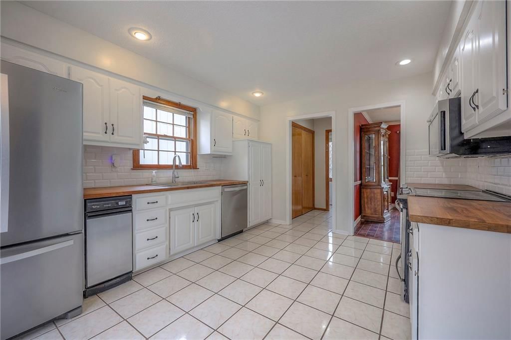 14638 W 85TH Terrace — photo 14